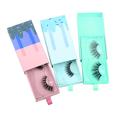 Custom Eyelash Boxes